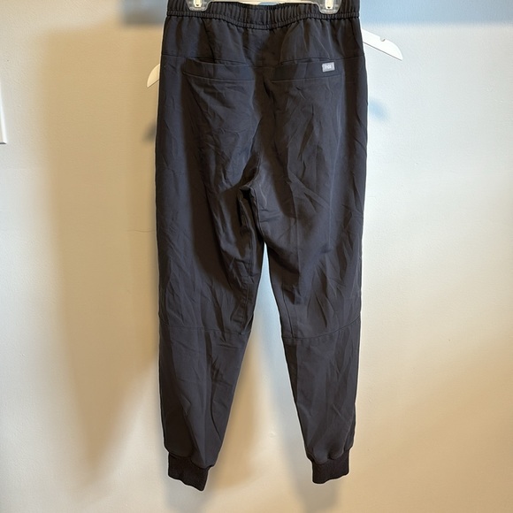 Figs Tansen jogger scrub pants. - Picture 3 of 8
